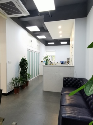 白馬房產咨詢 卓越廣告設計，提升品牌影響力